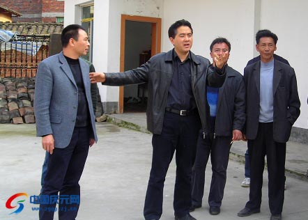 王顺发到隆宫调研指导边界平安走廊建设工作