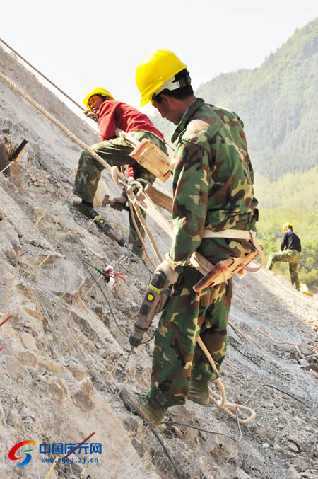 边坡防护建设--中国庆元网